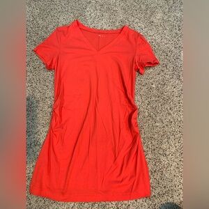 GAP Maternity Women's Bright V-Neck Tee